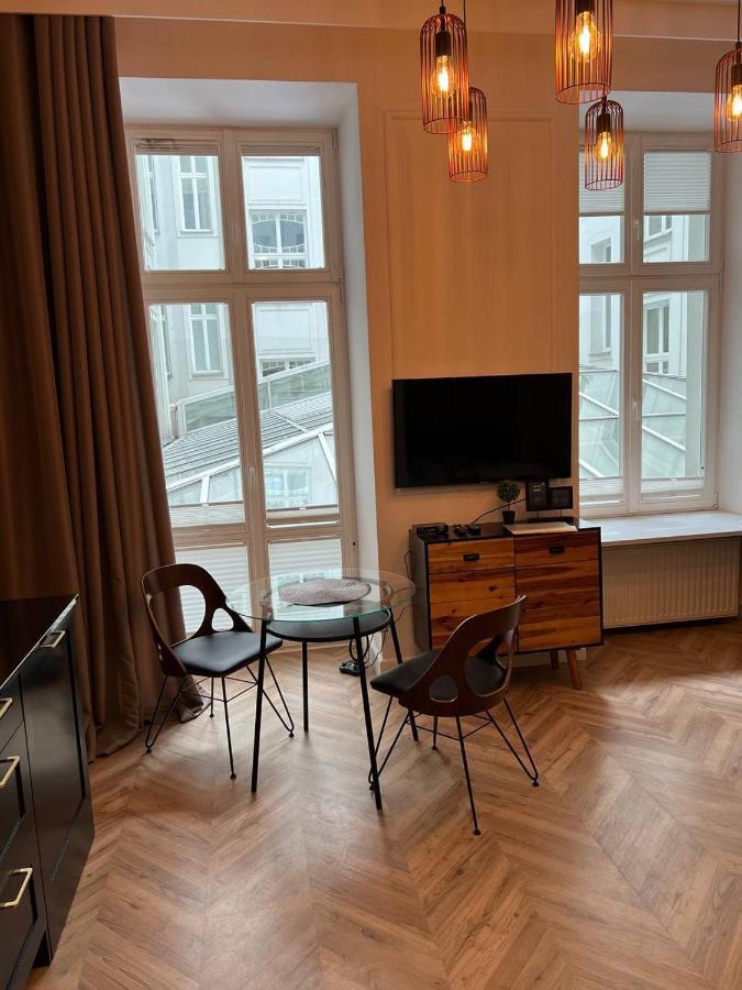 Luxury Apartment In The City Center , Wi-Fi - By Hik Apartments Warschau Buitenkant foto